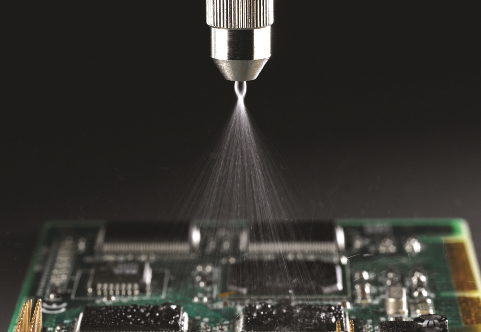 製造商公開的 PCB 防護塗層噴塗工藝
